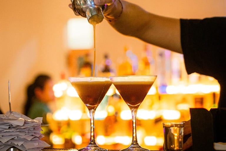 Cocktails and sunset drinks at Pavilion Surf Club